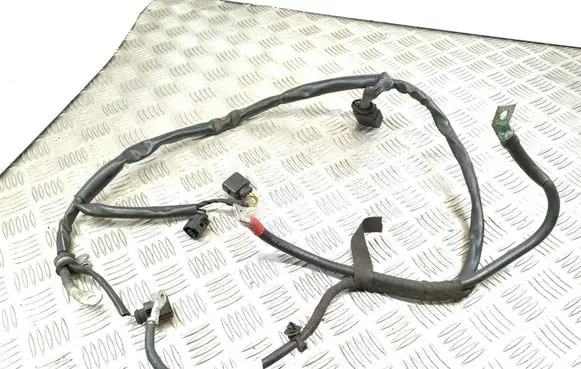 Audi A1 Wires (starter motor) 6R0971349BP 15082009 TAB016886