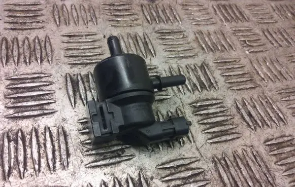 Hyundai Bayon Vacuum valve 29010-08000
