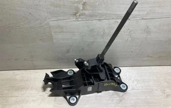 Ford B-MAX Gear shifter/selector AV1R7C453BKA 0102026 C9B7A