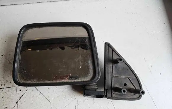 Nissan Patrol 160 Front door electric wing mirror E4011501 K18070
