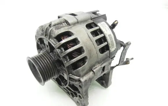 Volkswagen Polo IV 9N3 Generator/alternator SG9B057