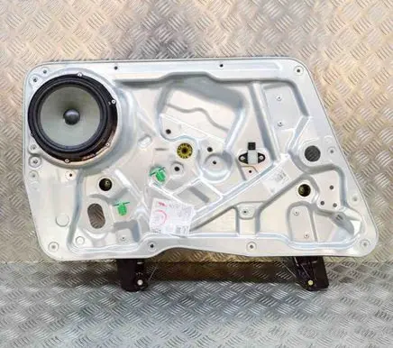 Volkswagen Tiguan Front door electric window regulator 5N0035454B 5N2837729F