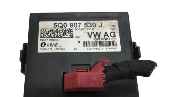 Audi A3 S3 8V Gateway control module 5Q0907530J 535091R74 5Q0907530F
