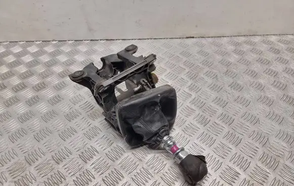 Ford S-MAX Gear shifter/selector 6G9R7C453KC 064108 DUE5A