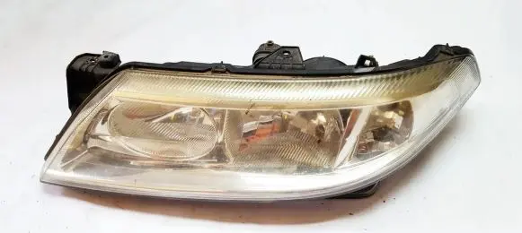 Renault Laguna II Headlight/headlamp 8200002845