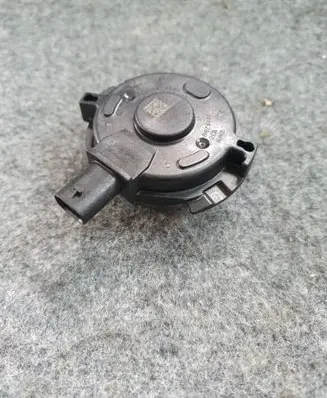 BMW 3 G20 G21 Camshaft vanos timing valve 7614288
