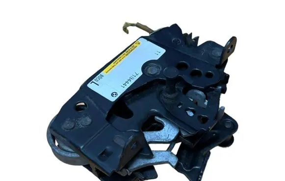 BMW 6 F12 F13 Engine bonnet/hood lock/catch 7184441
