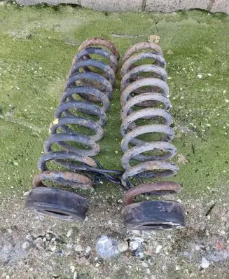 Mercedes-Benz E W124 Set of springs and shock absorbers (Front and rear) 