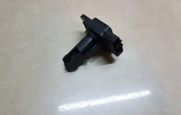 Toyota Prius (XW20) Mass air flow meter 2220422010 1974002030