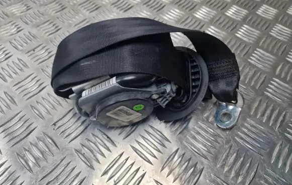 Volkswagen Golf V Front seatbelt 1K4857706AG