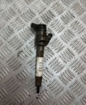 BMW 3 F30 F35 F31 Fuel injector 7810702 0445110617