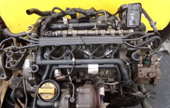 Opel Combo D Turbo 55225439 263A2000