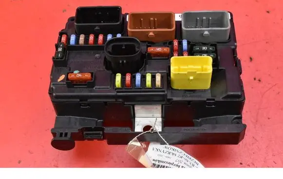 Peugeot 207 CC Fuse box set 9664997780