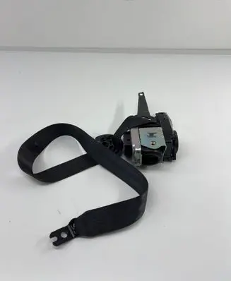 Volkswagen PASSAT B8 Front seatbelt 3c2857706e