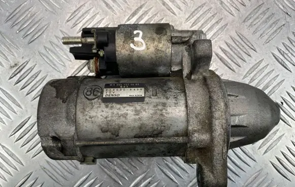 Mercedes-Benz E W211 Starter motor A0061514601 4280004600