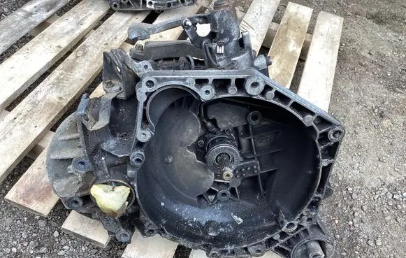 Opel Zafira B Manual 6 speed gearbox M32019D1 365Q1A