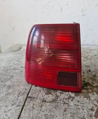 Volkswagen PASSAT B5 Rear/tail lights