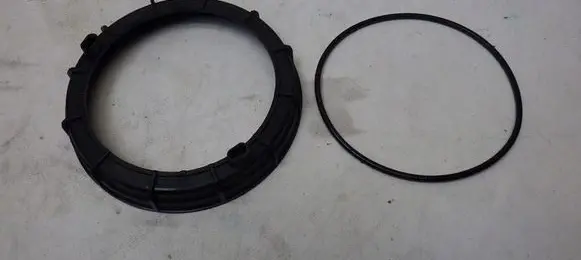 Peugeot Partner In tank fuel pump screw locking ring/nut 9633283880