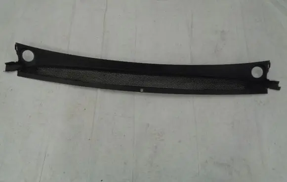 Citroen C4 II Picasso Wiper trim 9800236380