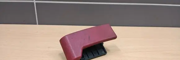 Mercedes-Benz E W210 Engine bonnet (hood) release handle