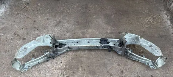 Volvo V50 Rear bumper mounting bracket BP8BA