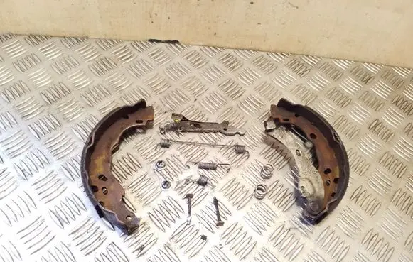 Dacia Sandero Brake pads (rear) 