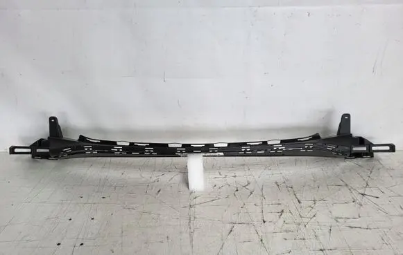 Mercedes-Benz E W212 Front bumper mounting bracket 2128854065 0