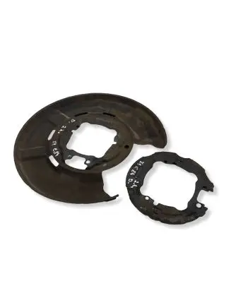 BMW X1 E84 Rear brake disc plate dust cover 6787322 6787312