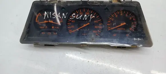 Nissan Sunny Speedometer (instrument cluster) FE5920