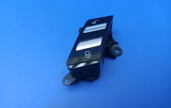 Mercedes-Benz S W221 Central locking switch button A2218213151 03371030100 STV82174