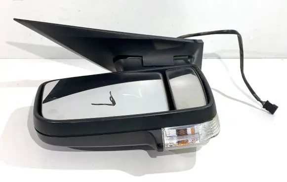 Volkswagen Crafter Front door electric wing mirror 