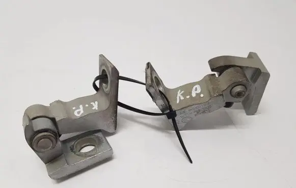 Front door hinge set