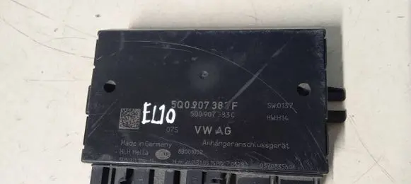 Volkswagen PASSAT B6 Tow bar trailer control unit/module 5Q0907383F