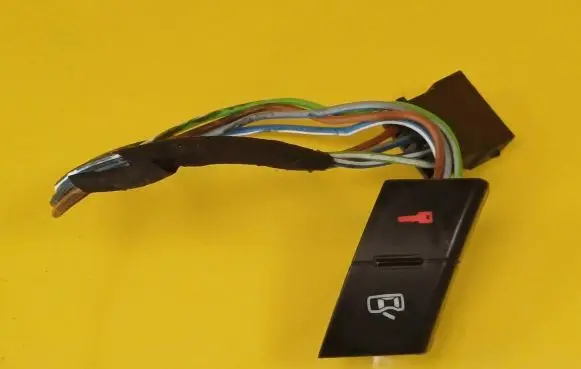 Central locking switch button