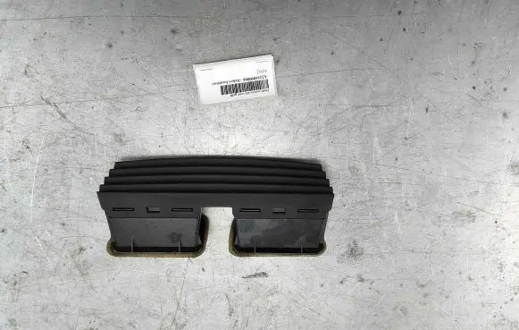 Mercedes-Benz S W221 Dash center air vent grill A2216890066