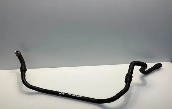 Mercedes-Benz E W211 Engine coolant pipe/hose
