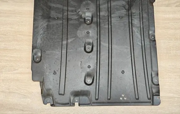 BMW 8 G16 Center/middle under tray cover 7340745