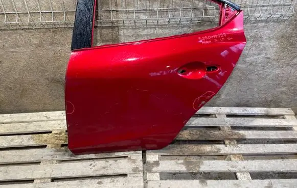 Mazda 3 III Rear door BJS773010 S2501M127