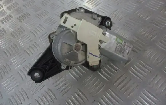 Renault Modus Rear window wiper motor 8200313354-A