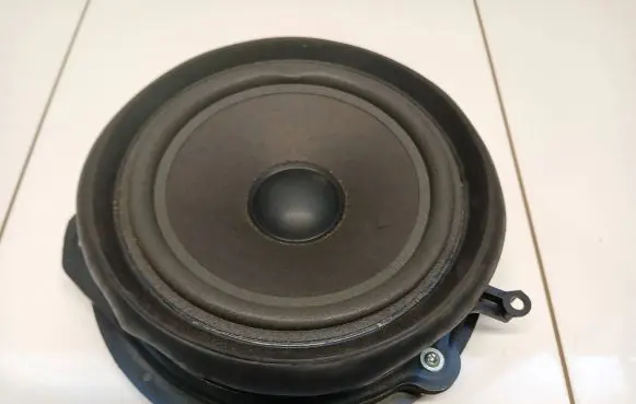 Audi A8 S8 D3 4E Front door speaker 4E0035411 1314121 4913410401