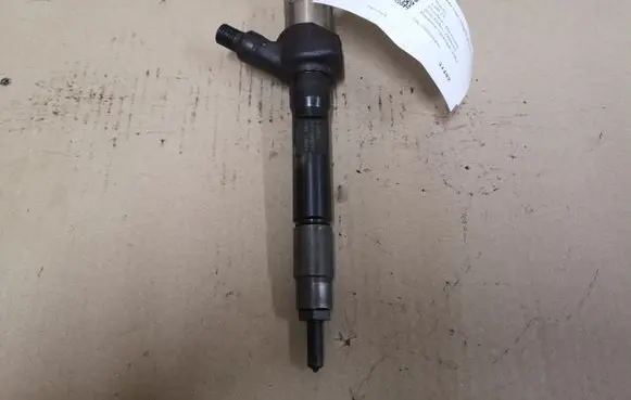 Mazda 6 Fuel injector R2AA 13H50