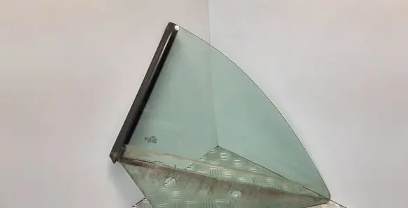 Audi A4 S4 B6 8E 8H Rear side window