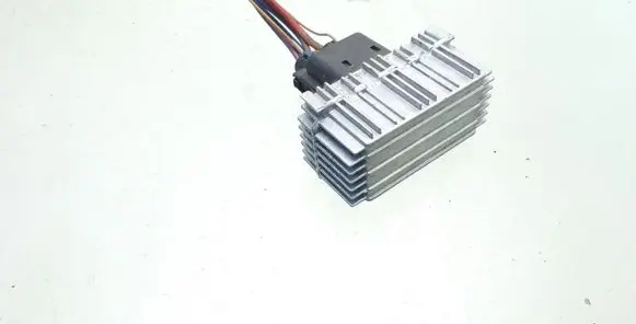 Opel Vectra B Glow plug pre-heat relay 09132691 51299008