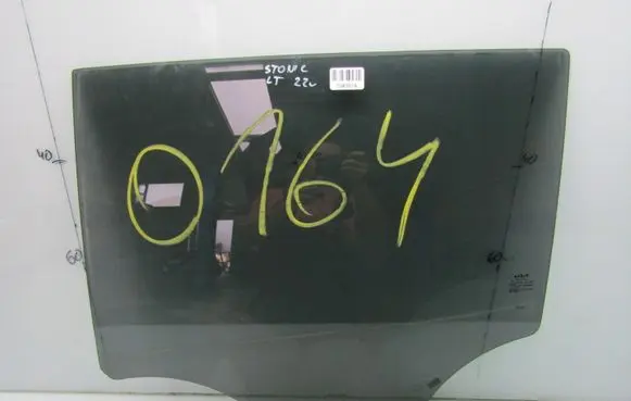 KIA Stonic Rear door window glass