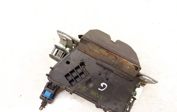 Opel Astra H Tailgate/trunk/boot lock/catch/latch 13117285