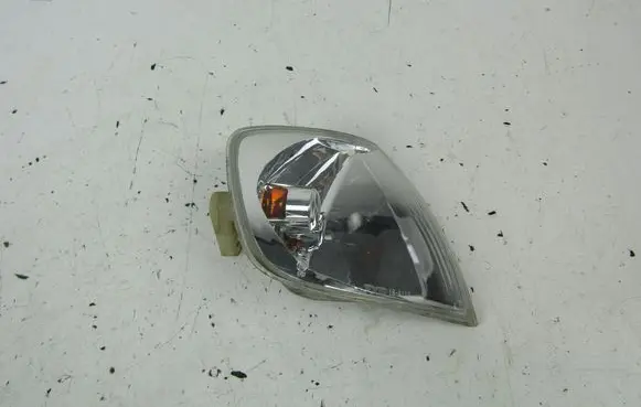 Volkswagen Polo III 6N 6N2 6NF Front indicator light 