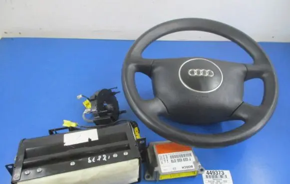 Audi A3 S3 8L Steering wheel
