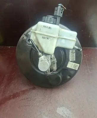 Volkswagen PASSAT B6 Brake booster 3C1614105AH 03787440014