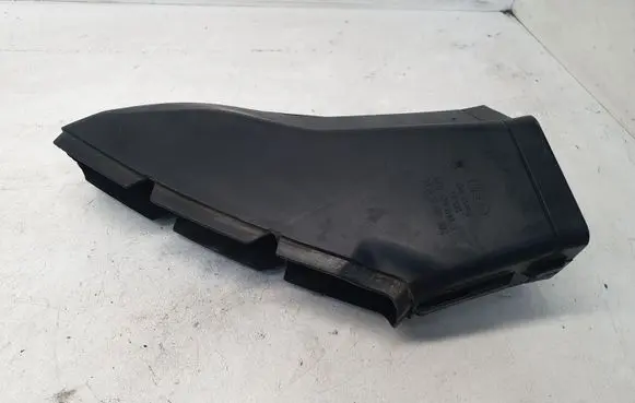 Audi A6 S6 C6 4F Air intake duct part 4F0129618 4F0129618J