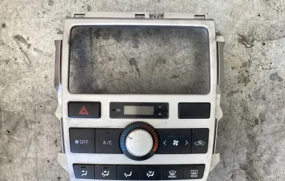 Toyota Avensis Verso Climate control unit 5990044270 1464309625